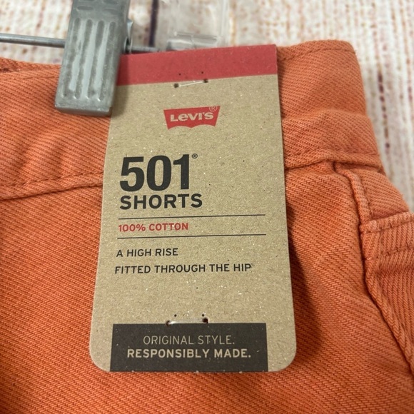 Levis Womens Orange Denim Shorts size 33 - Picture 5 of 11